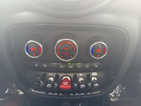 Used 2020 MINI Cooper Clubman S w/ Storage Package image 18