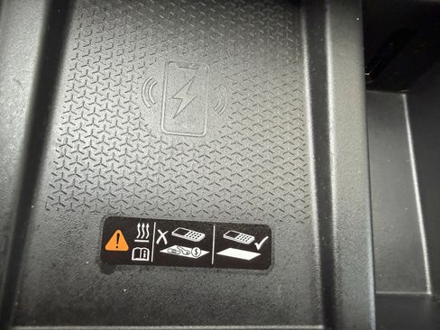 Used 2024 GMC Acadia AT4 w/ LPO, Floor Liner Package image 25