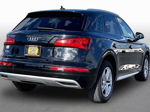 Used 2018 Audi Q5 2.0T Premium AWD/4WD image 2