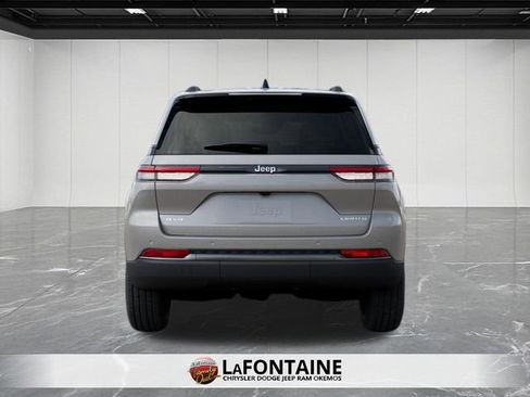 New 2026 Jeep Grand Cherokee Limited AWD/4WD image 7