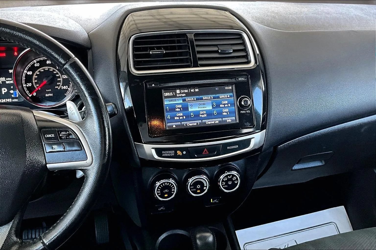 Used 2015 Mitsubishi Outlander Sport SE FWD image 9