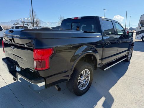 Used 2020 Ford F150 Lariat w/ Max Trailer Tow Package image 3