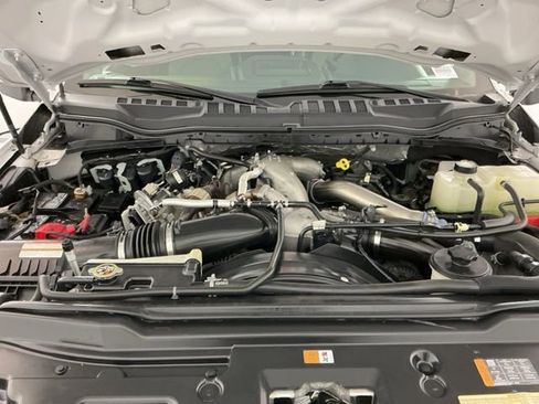 Used 2022 Ford F450 Limited image 36