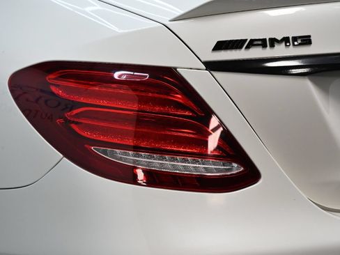 Used 2019 Mercedes-Benz E 63 AMG S image 14