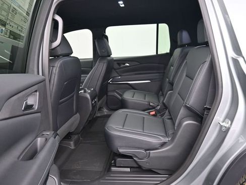 New 2026 Chevrolet Traverse LT w/ Driver Confidence Package image 28