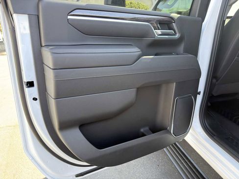 New 2025 Chevrolet Silverado 2500 LTZ w/ Trail Boss Package image 15