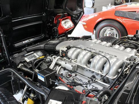 Used 1995 Chevrolet Corvette ZR1 RWD image 17