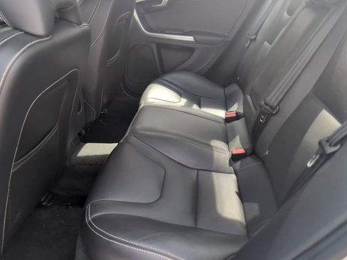 Used 2018 Volvo S60 T5 Dynamic w/ Vision Package FWD image 25