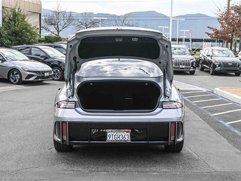 Certified 2025 Hyundai Ioniq 6 SEL image 9