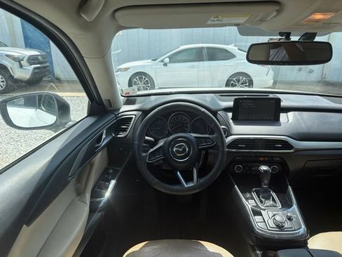 Used 2016 MAZDA CX-9 Touring FWD image 11