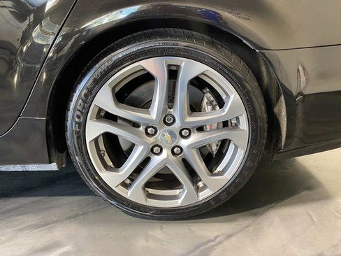 Used 2015 Chevrolet SS RWD image 11