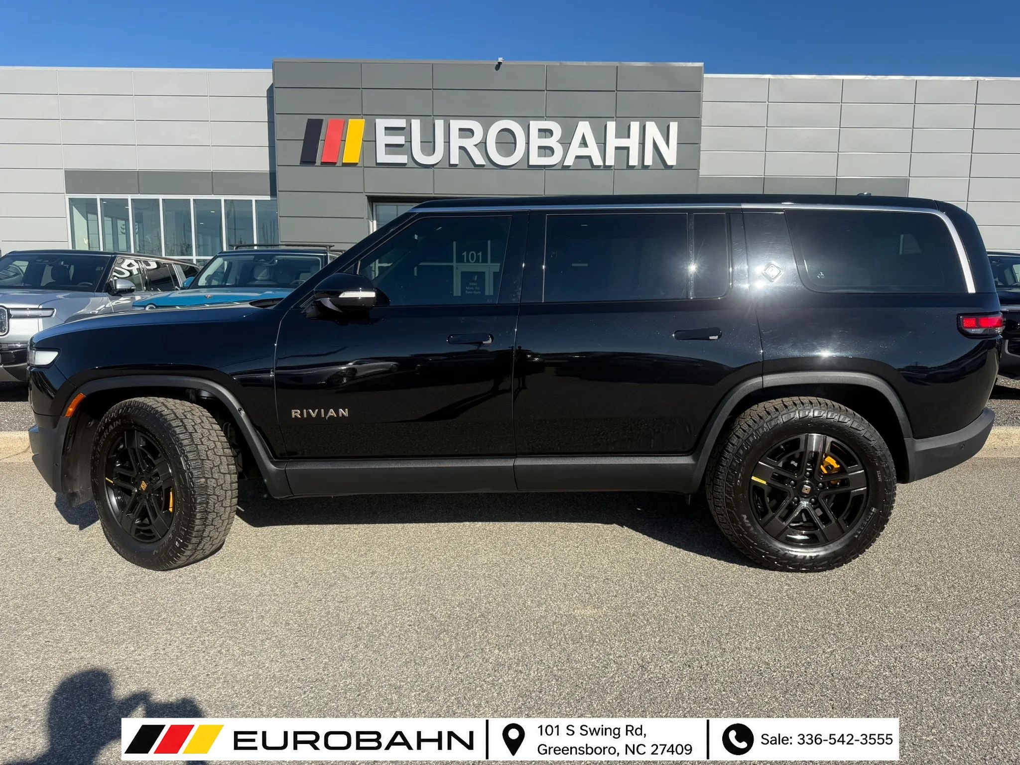 Used 2024 Rivian R1S Adventure Quad AWD/4WD image 2