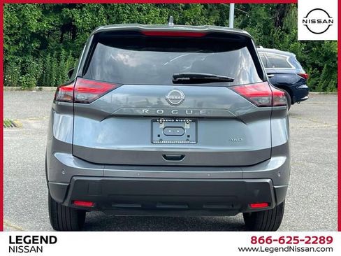 Certified 2026 Nissan Rogue SV AWD/4WD image 7