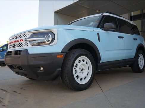 New 2026 Ford Bronco Sport Heritage w/ Convenience Package AWD/4WD image 5