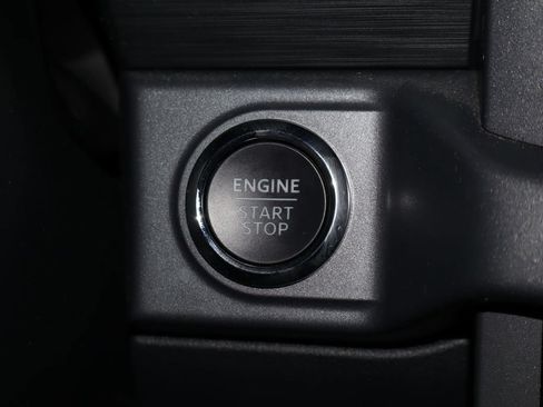 Used 2025 Ford F150 XLT w/ Equipment Group 302A MID AWD/4WD image 18