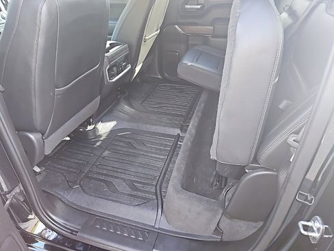 Used 2022 GMC Sierra 1500 Denali w/ Denali Reserve Package image 30