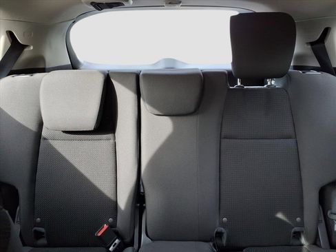 Used 2020 Honda HR-V LX image 14