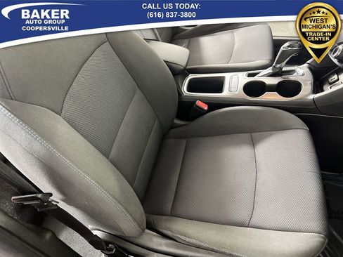 Certified 2019 Chevrolet Cruze LT w/ LT Fleet Convenience Package image 25