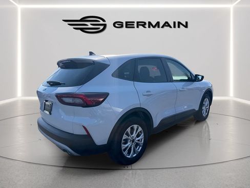 Used 2025 Ford Escape Active FWD image 8