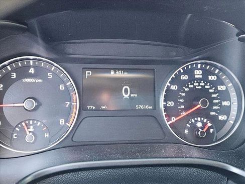 Used 2022 Kia Forte LXS image 7