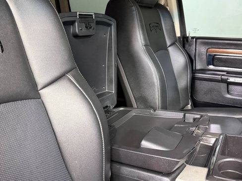Used 2016 RAM 3500 Laramie AWD/4WD image 28