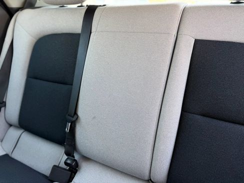 Used 2020 Chevrolet Bolt LT FWD image 22
