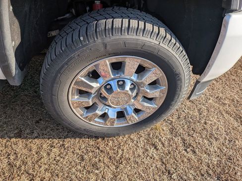 Used 2018 GMC Sierra 2500 Denali w/ Duramax Plus Package image 13