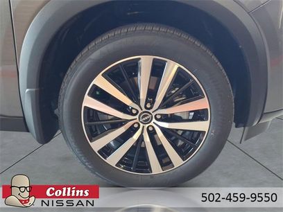 New 2025 Nissan Pathfinder Platinum