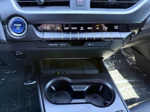 Used 2021 Lexus UX 250h w/ Accessory Package (Z1) AWD/4WD image 24