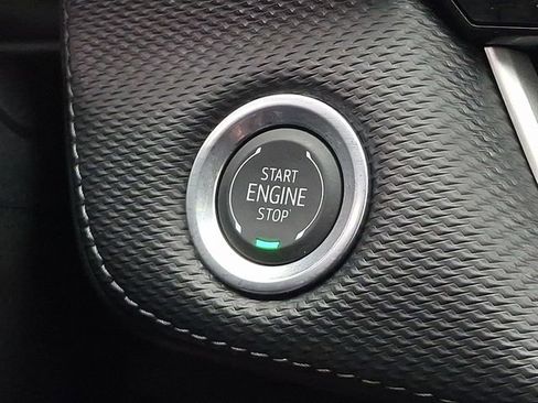 Used 2026 Chevrolet Equinox LT FWD image 24