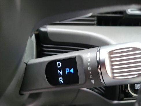 Certified 2024 Hyundai Ioniq 5 SEL image 9