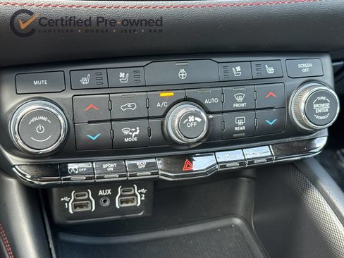 Used 2023 Dodge Durango GT AWD/4WD image 23