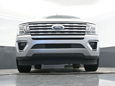 Used 2018 Ford Expedition Limited image 47