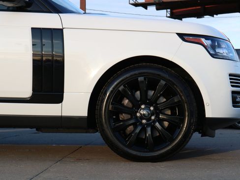 Used 2016 Land Rover Range Rover Supercharged image 6
