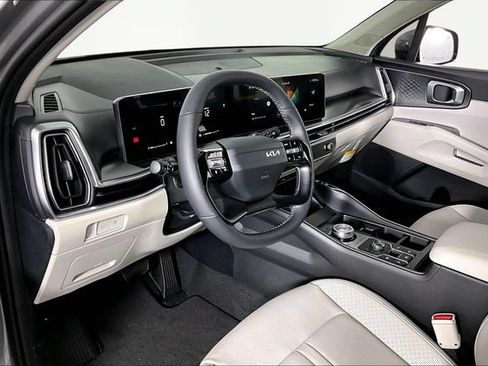 New 2026 Kia Sorento EX AWD/4WD image 8