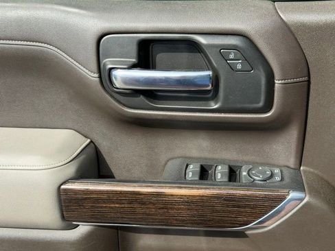 Used 2020 GMC Sierra 1500 Elevation w/ Elevation Value Package image 11