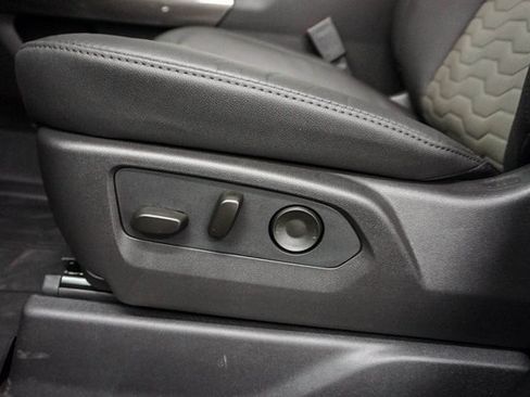 New 2026 Chevrolet Silverado 2500 ZR2 image 11