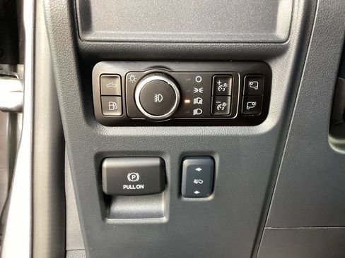 Used 2025 Ford F150 Platinum w/ Equipment Group 702A High AWD/4WD image 66