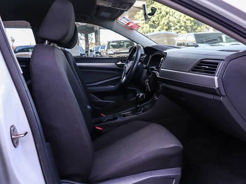 Used 2021 Volkswagen Jetta R-Line image 17