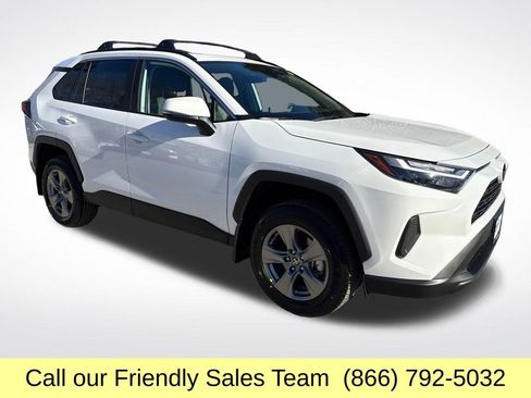 New 2025 Toyota RAV4 XLE w/ Convenience Package image 7
