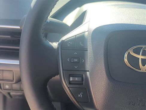 New 2026 Toyota Prius LE image 15