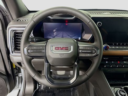 New 2026 GMC Canyon AT4 image 11