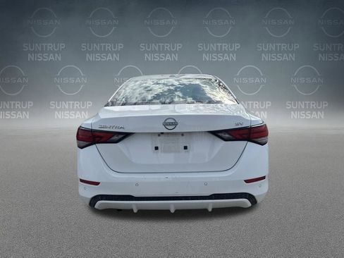 Used 2024 Nissan Sentra SV FWD image 35