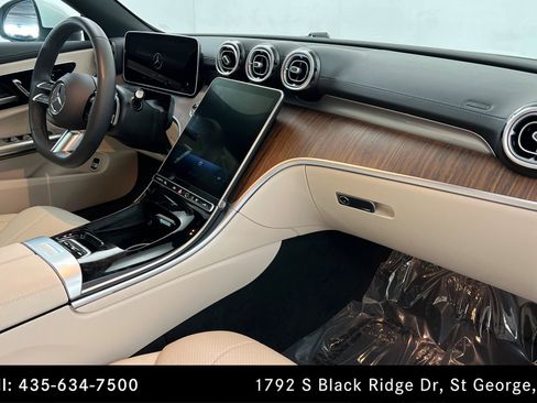 Certified 2025 Mercedes-Benz CLE 450 4MATIC Cabriolet image 19