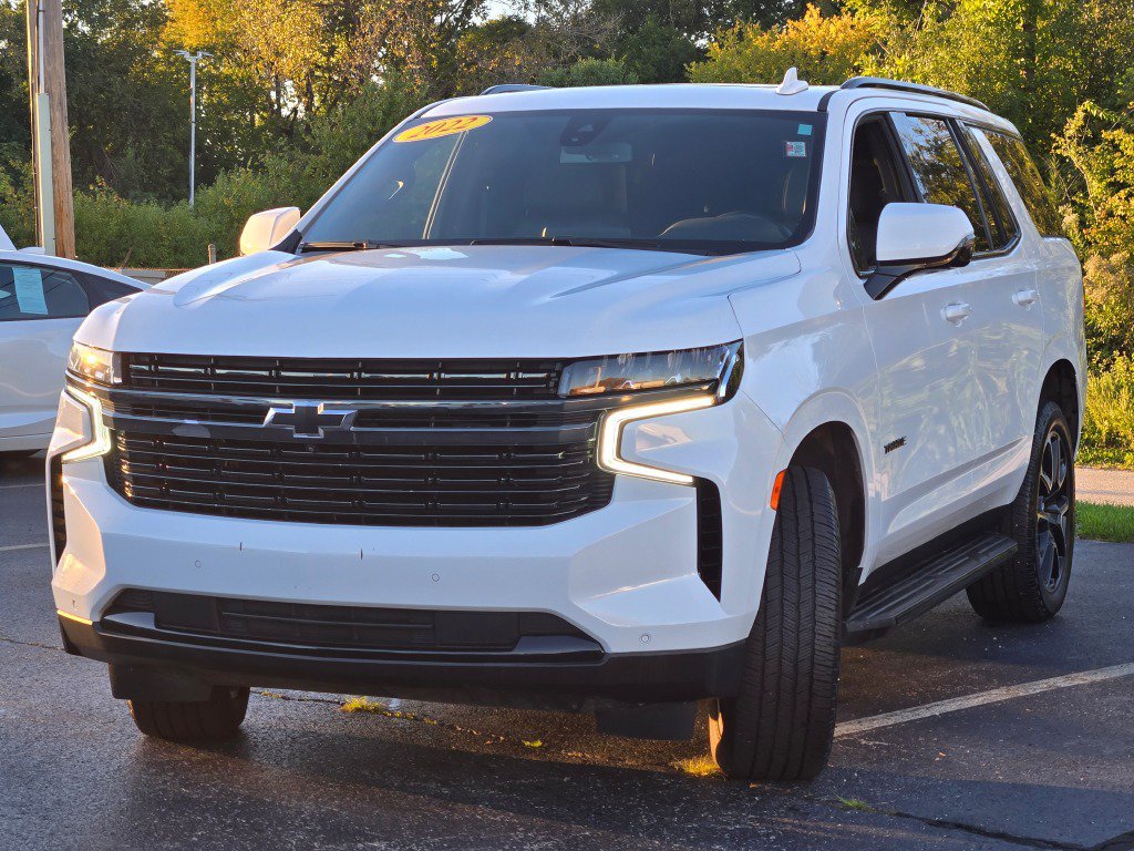 Certified 2022 Chevrolet Tahoe RST w/ Luxury Package AWD/4WD image 3