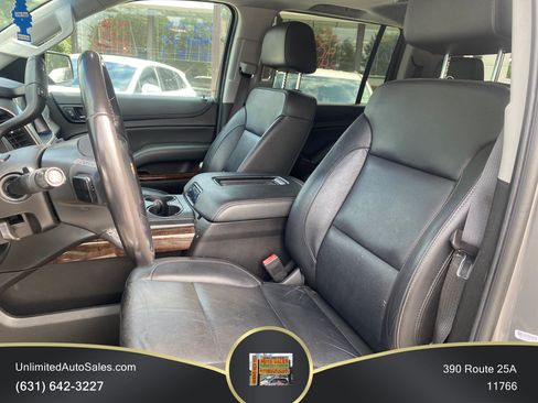Used 2018 Chevrolet Suburban LT AWD/4WD image 5