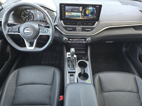 Used 2024 Nissan Altima 2.5 SL image 10