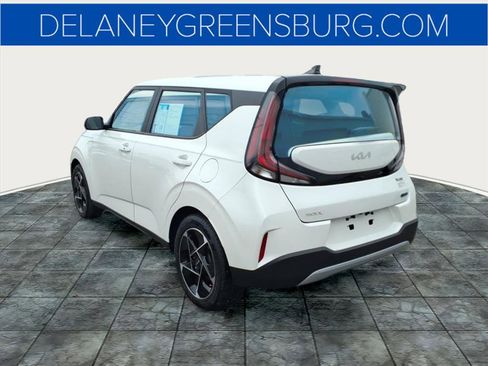 Used 2023 Kia Soul EX image 5