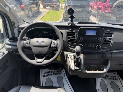 Used 2023 Ford Transit 250 148 High Roof AWD image 10
