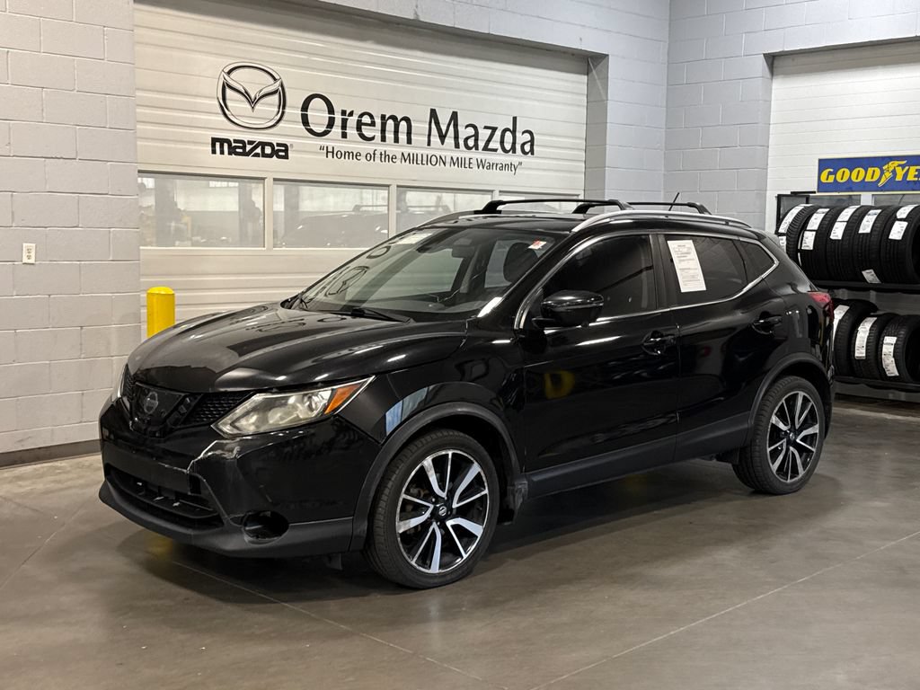 Used 2017 Nissan Rogue Sport SL w/ SL Premium Package AWD/4WD image 1
